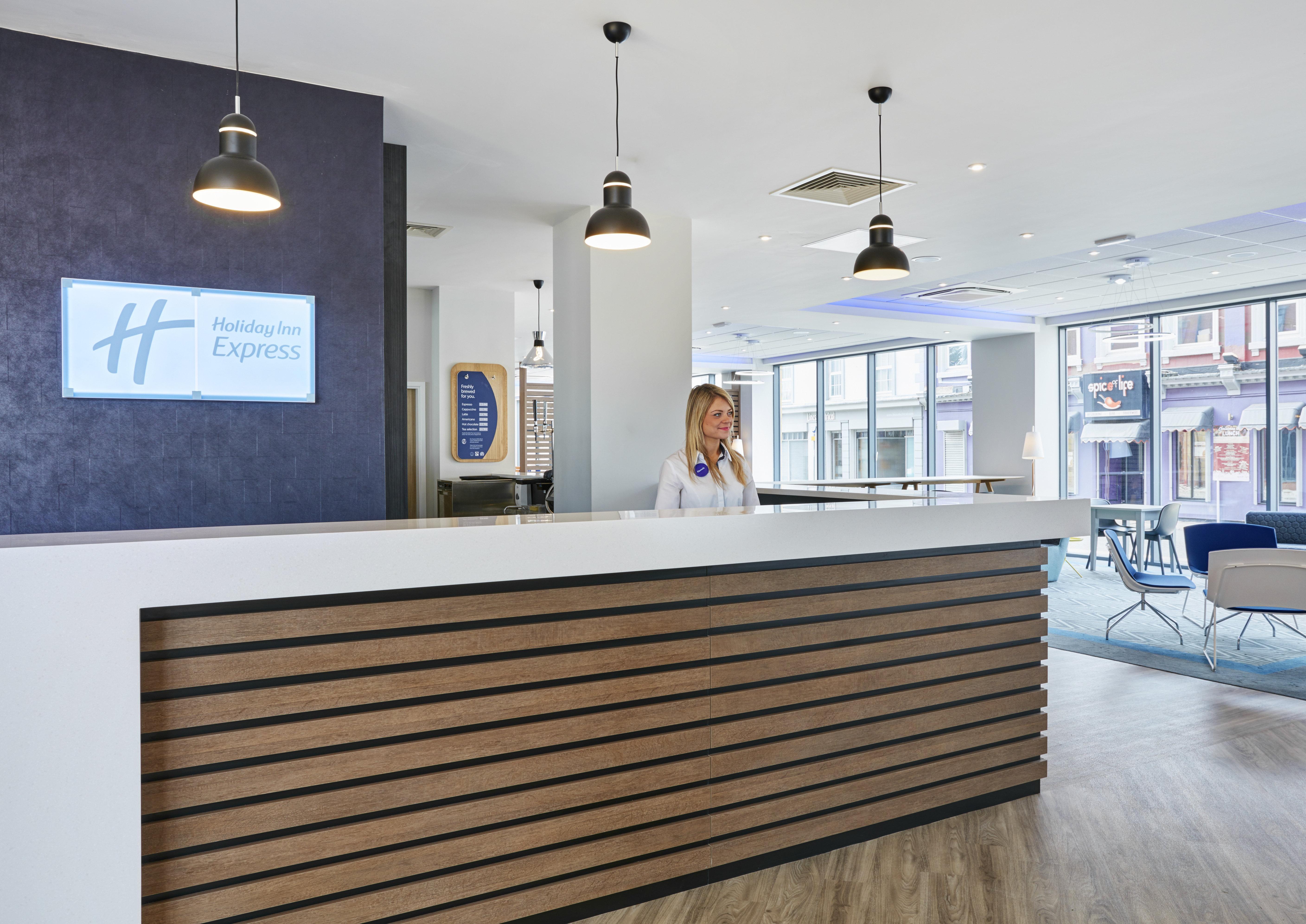 Holiday Inn Express Grimsby By Ihg Esterno foto