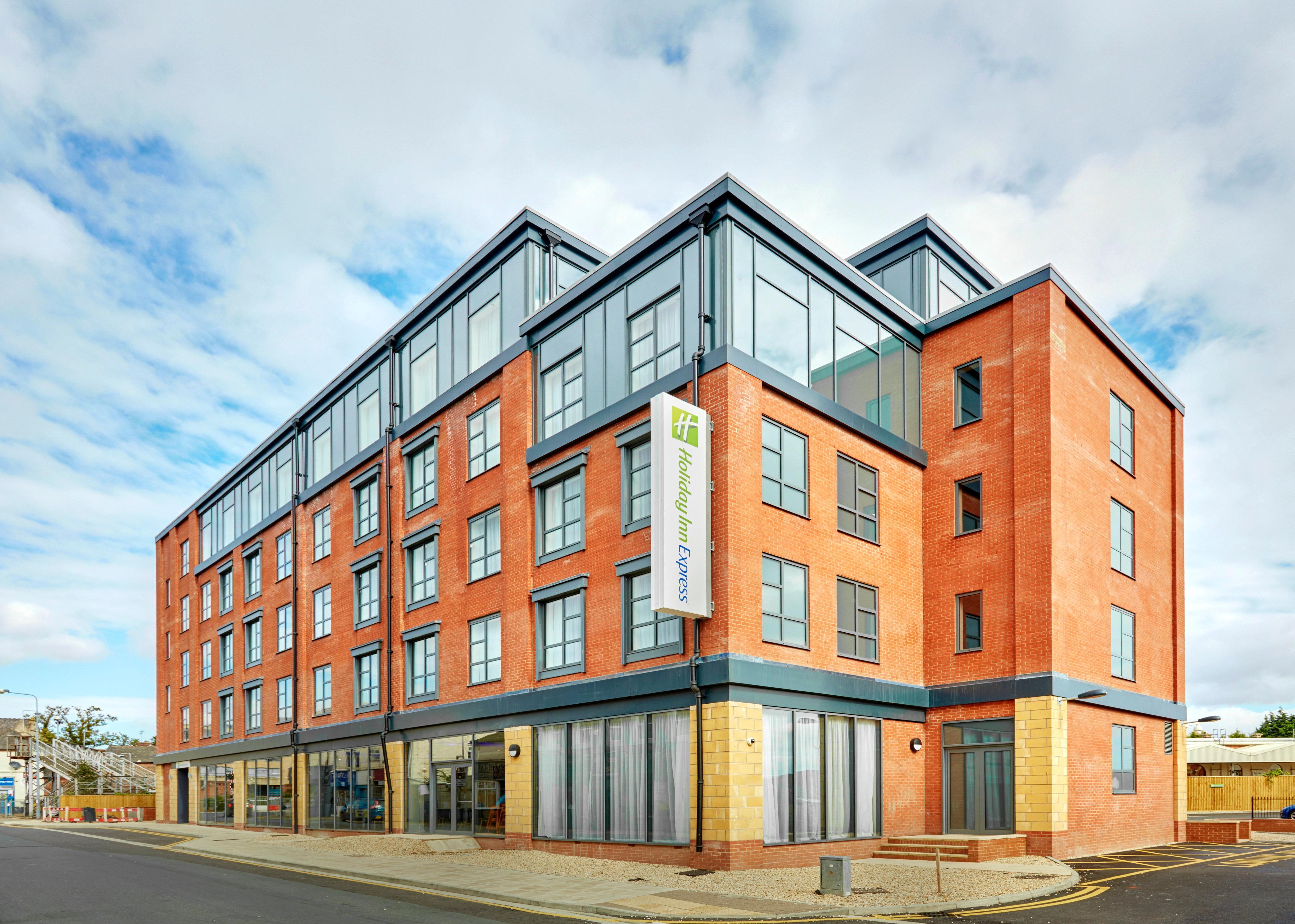 Holiday Inn Express Grimsby By Ihg Esterno foto